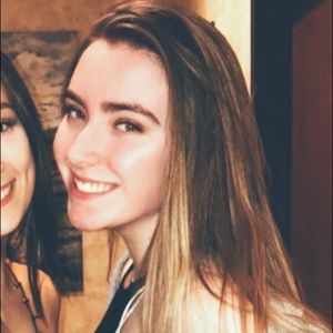 Meet your Posher, Lilly